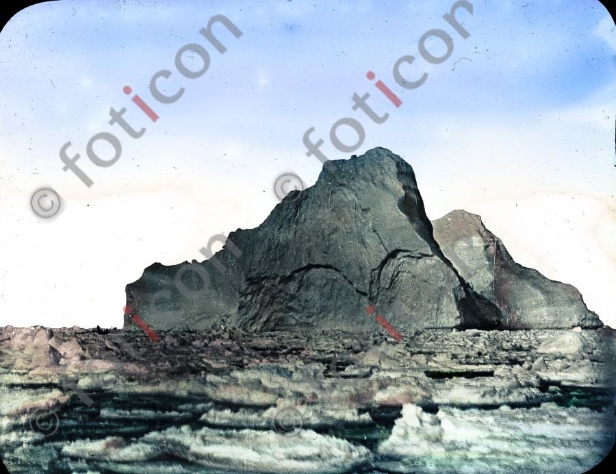 Eisberge | Icebergs - Foto simon-titanic-196-020-fb.jpg | foticon.de - Bilddatenbank für Motive aus Geschichte und Kultur